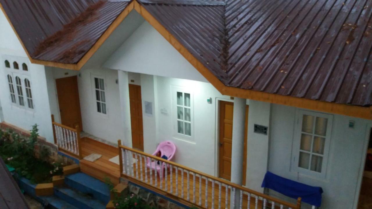 Hostel Roma Inn Кало Екстер'єр фото