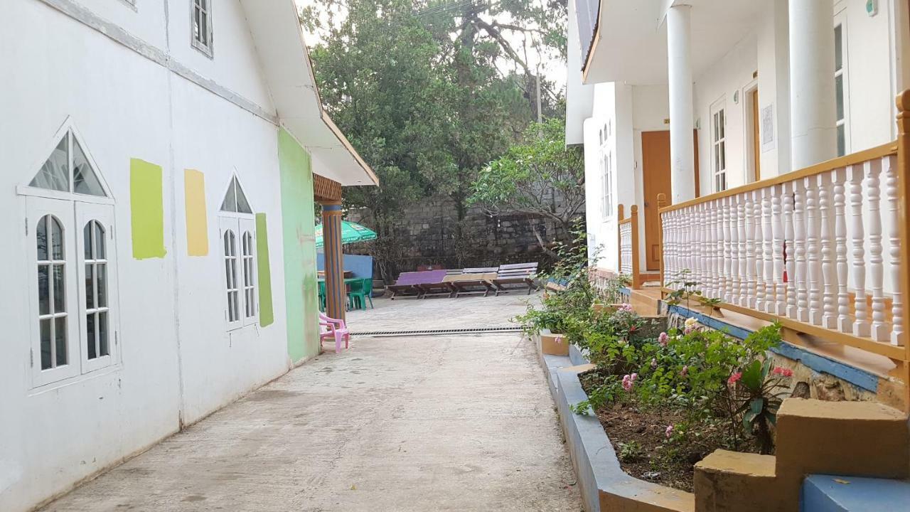 Hostel Roma Inn Кало Екстер'єр фото